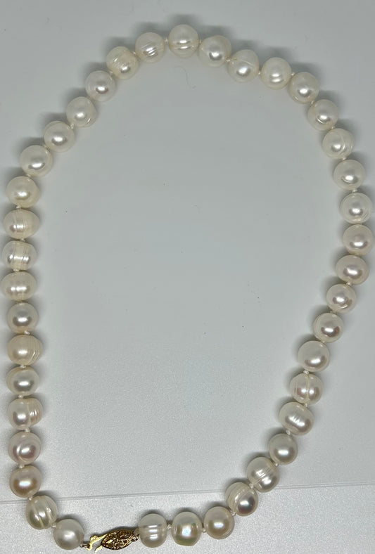 11mm Freshwater Pearl Nacklace 18"