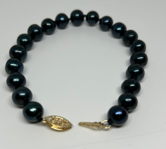 9mm Cultured Pearl Bracelet
