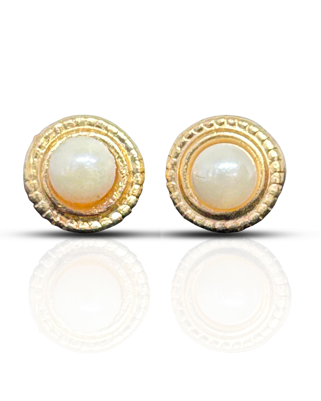 14k Solid Gold 4mm Pearl Stud Earrings