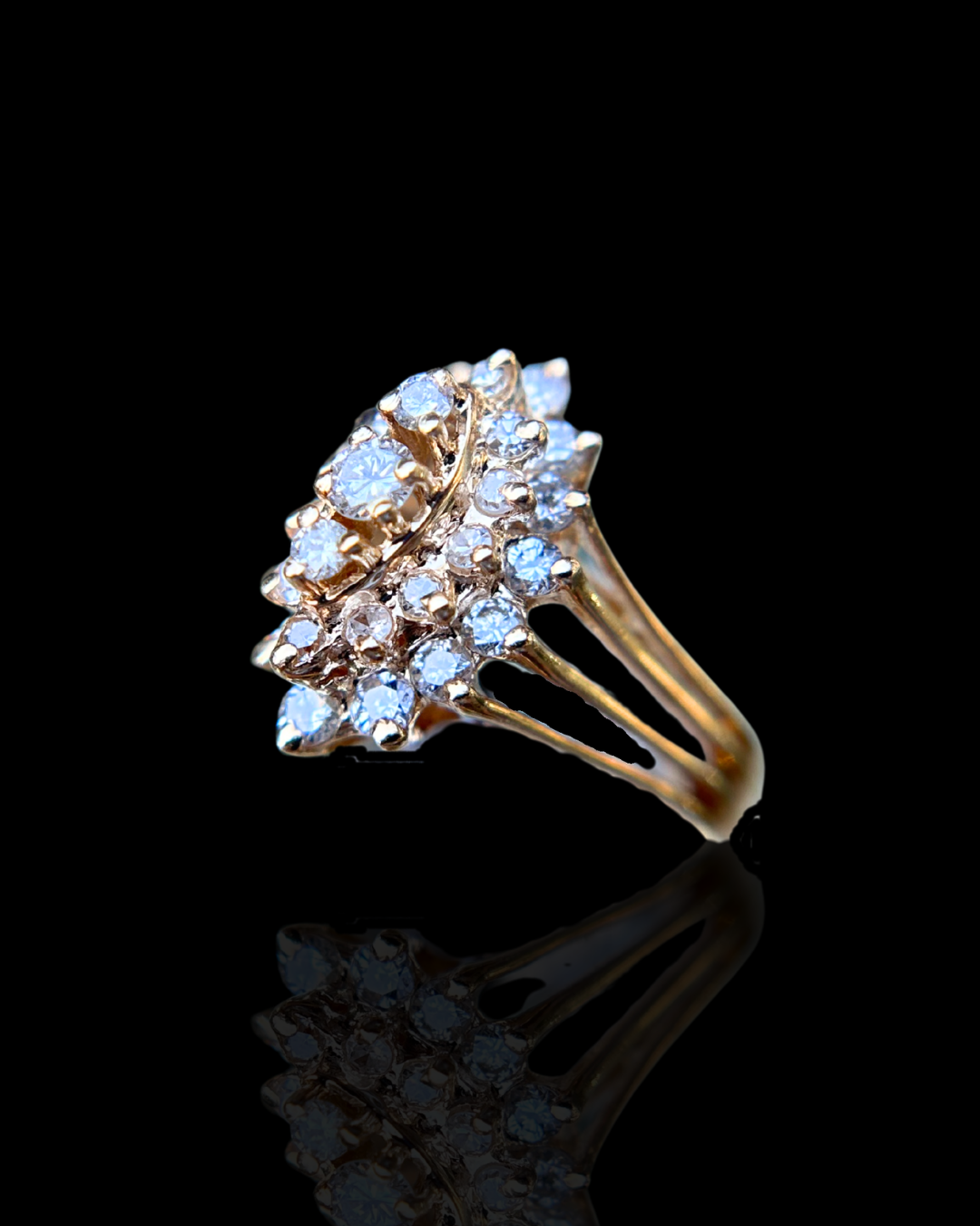 Estate 14K Heavy Gold .80cttw Diamond Ring