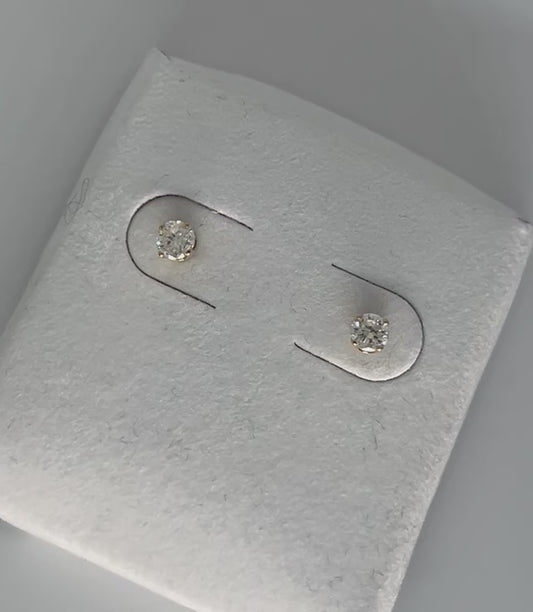 14K Solid Gold 1/3 Ct. tw Diamond Stud Earrings SI-G