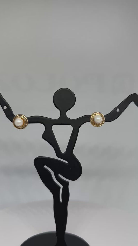 14k Solid Gold 4mm Pearl Stud Earrings